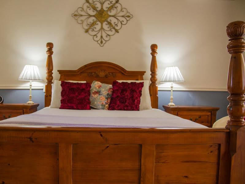 Inn The Tuarts Guest Lodge Busselton Accommodation - Adults Only Экстерьер фото
